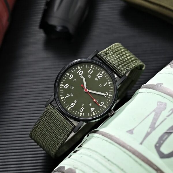 Men Watches Casual Nylon Band Sports Watch Anlog Quartz Military Wristwatches Relogio Masculino Reloj Hombre